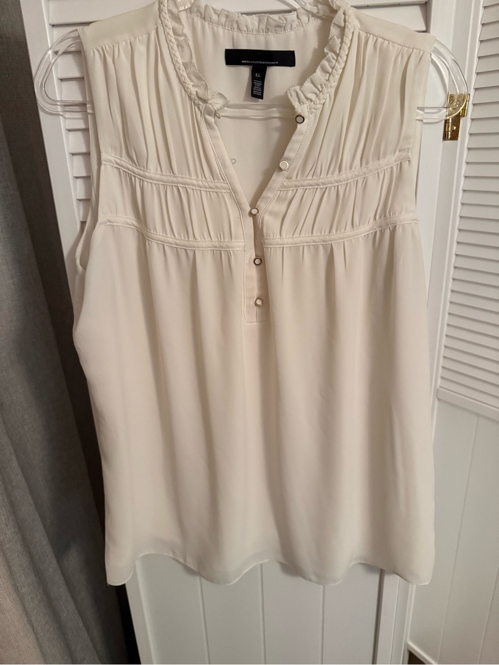 White House Black Market Cream Sleeveless Pleated Yoke Blouse